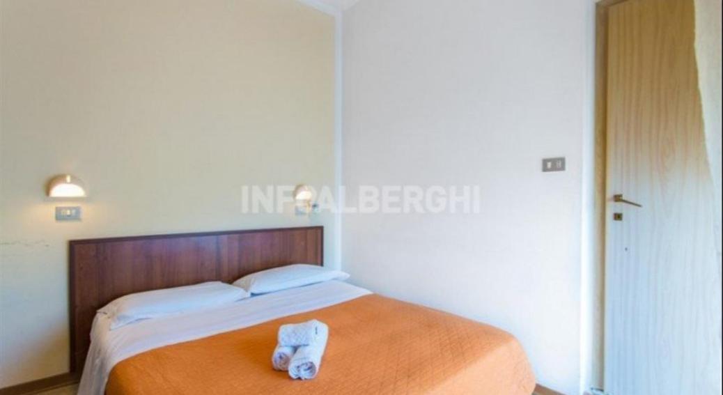 Hotel Ariosto Rimini Kültér fotó