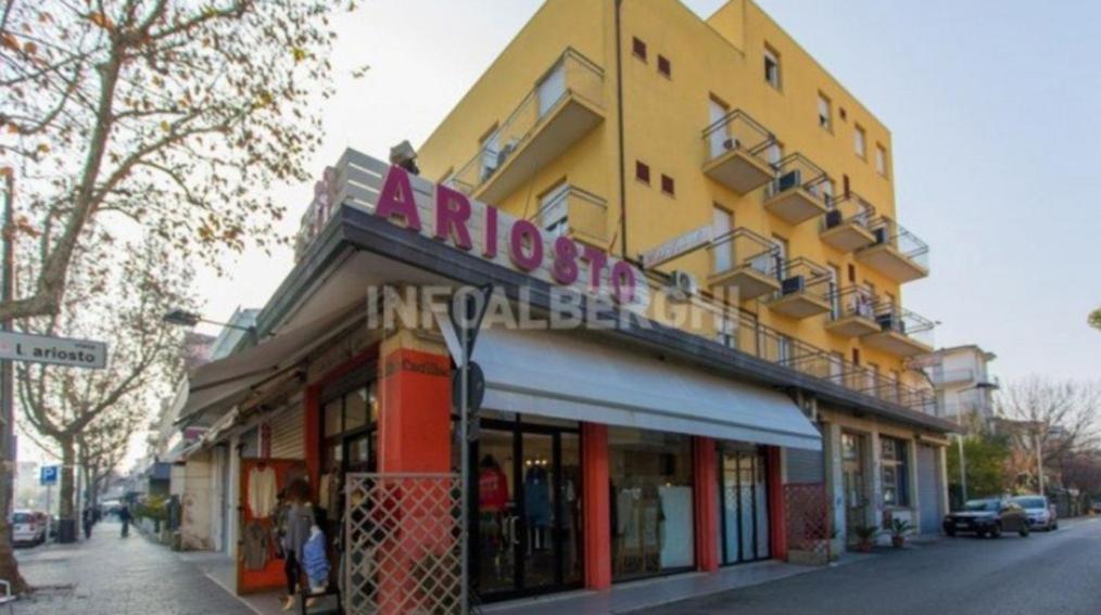 Hotel Ariosto Rimini Kültér fotó